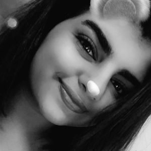 Meet your Posher, Nada